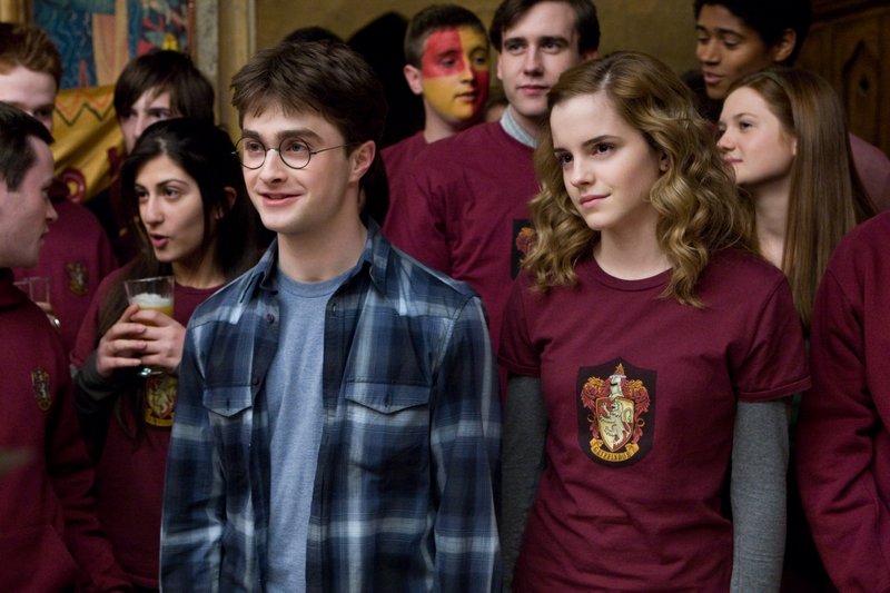 Illustration for article titled 59 Stills From Harry Potter Show Ominous Skies And Growing Pains